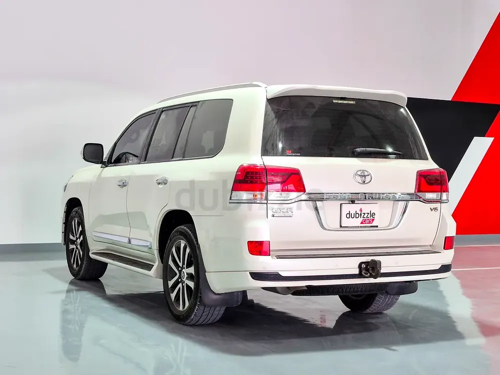 AED 2416/month | 2019 Toyota Land Cruiser  | GCC Specs | Ref#436651 - Image 8