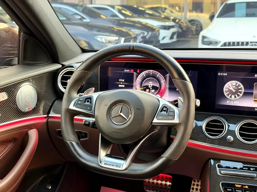 MERCEDES E63 - MODEL 2018 - NO ACCIDENT - 103,000 KM - Image 9