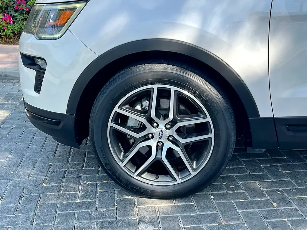 2018 Ford Explorer Sport V6 3.5L 365HP, GCC, Full Option, Original Paint, Perfect Condition, 2 Keys - Image 7