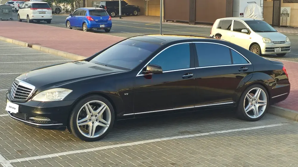 VIP 700 bhp, 950 nm 4Matic S500 Twin-Turbocharged, Stage 2 tuned, car literally NEW - Image 5
