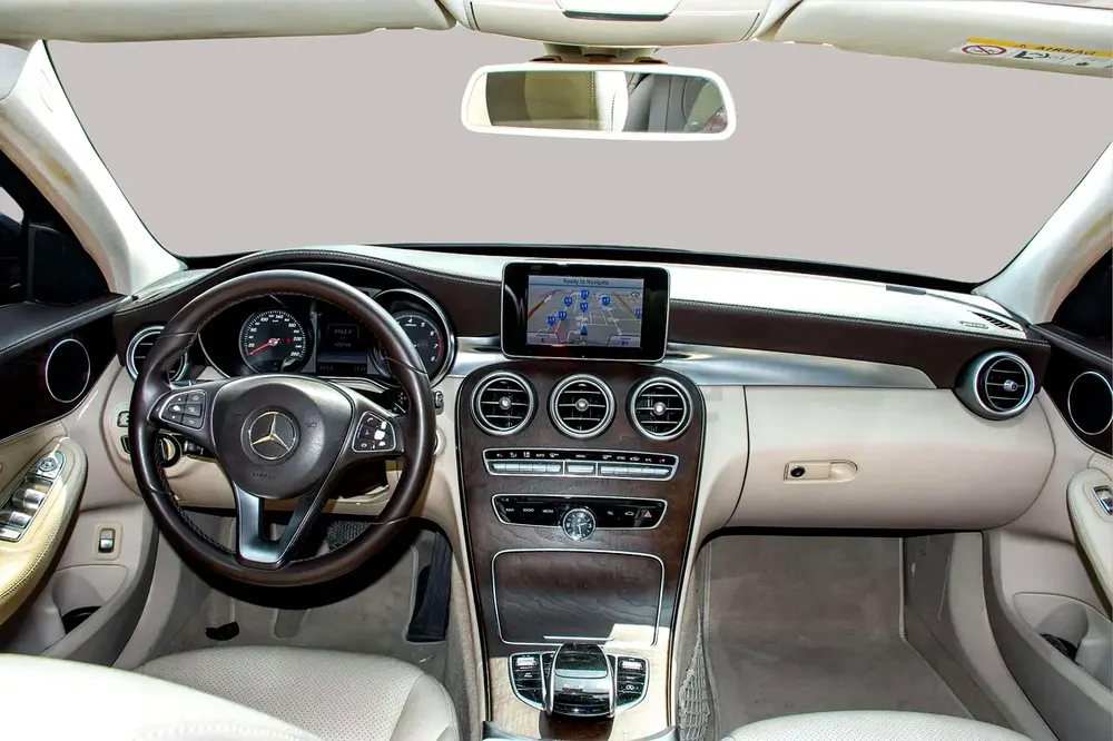 AED 4044/month | 2015 Mercedes-Benz C-Class C200 | GCC Specs | Ref#438953 - Image 10