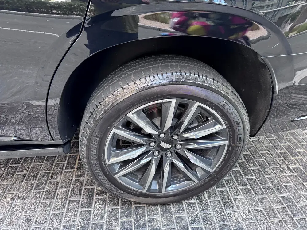 2023 cadillac esclade sports platinum gcc, dealer Maintained engine v8,  Aed 320000..for sale - Image 10