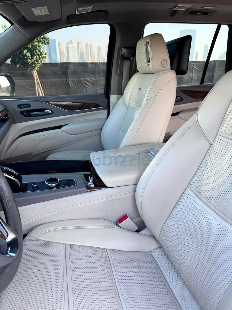 2023 cadillac esclade sports platinum gcc, dealer Maintained engine v8,  Aed 320000..for sale - Image 18