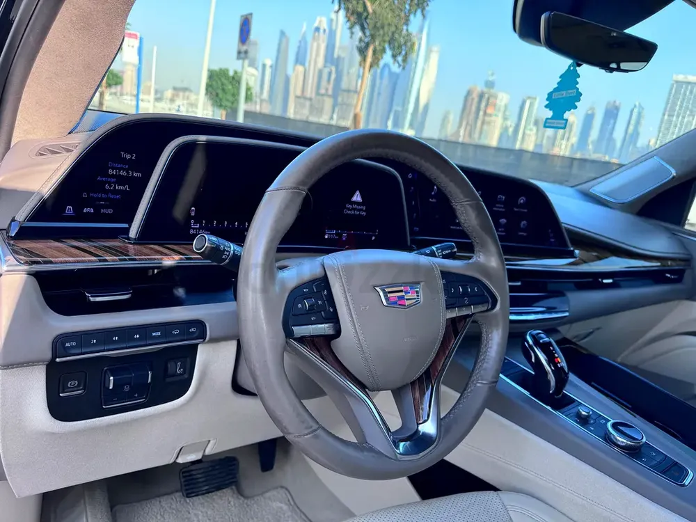 2023 cadillac esclade sports platinum gcc, dealer Maintained engine v8,  Aed 320000..for sale - Image 7