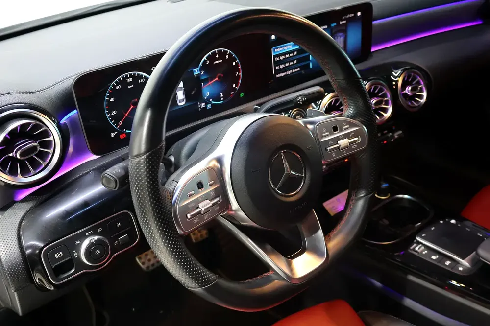 2020!! Mercedes-Benz CLA 250 AMG  || GCC || All Service Done - Image 7