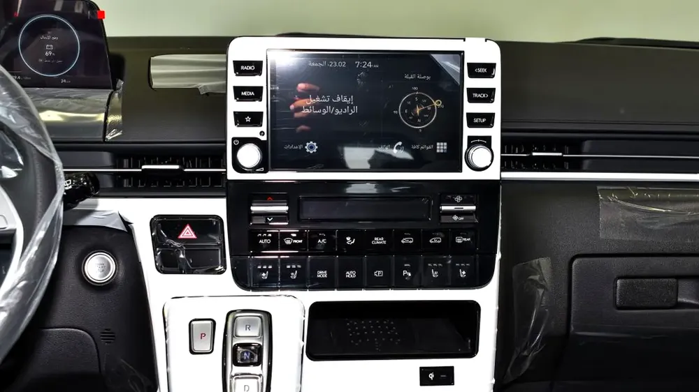 Hyundai Staria Royal Edition 2026 GCC Specs - Image 15