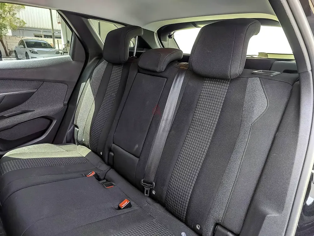 AED 601/month | 2022 Peugeot 3008  | GCC Specs | Ref#471653 - Image 12