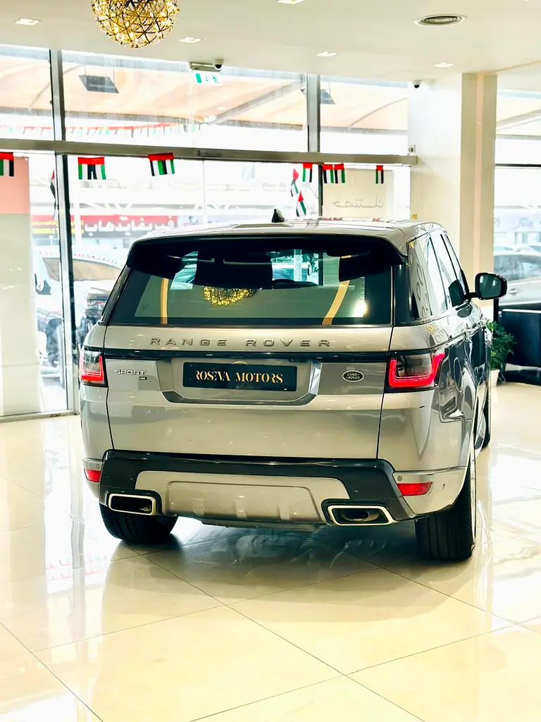 Land Rover Range Rover Sport HSE 2021 | GCC Specs | Low Mileage - Image 6