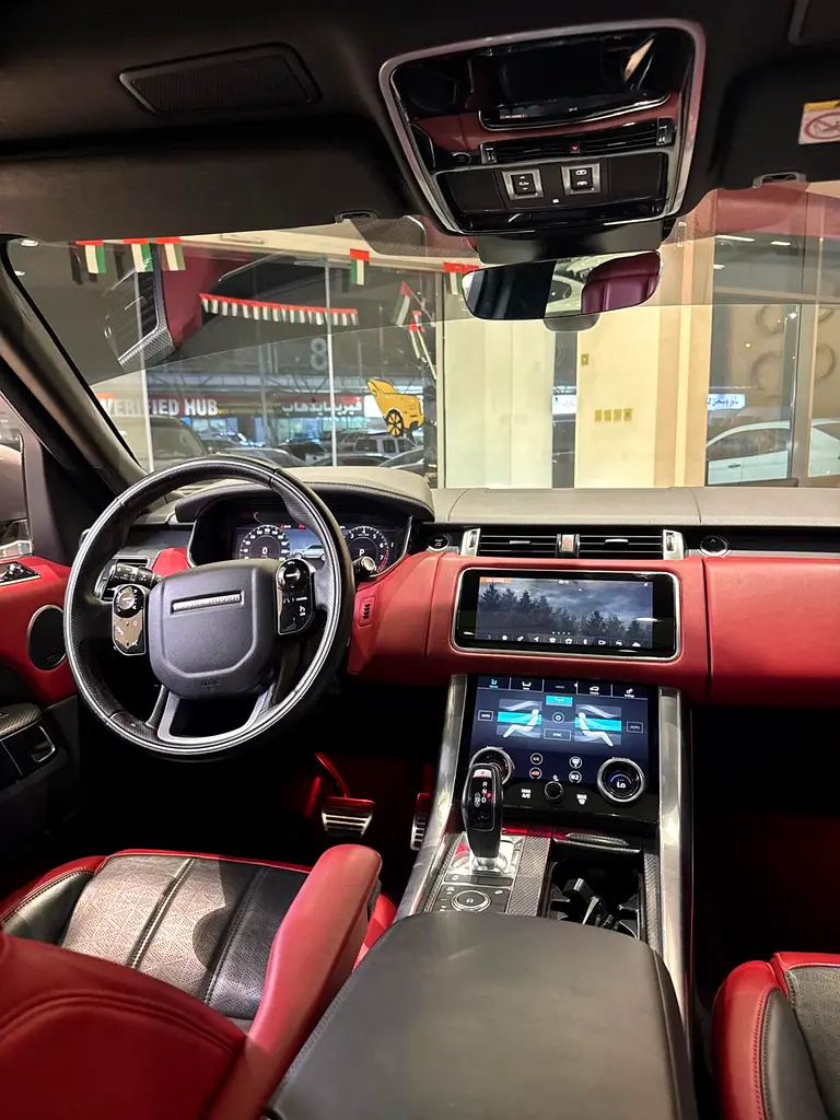 Land Rover Range Rover Sport HSE 2021 | GCC Specs | Low Mileage - Image 8