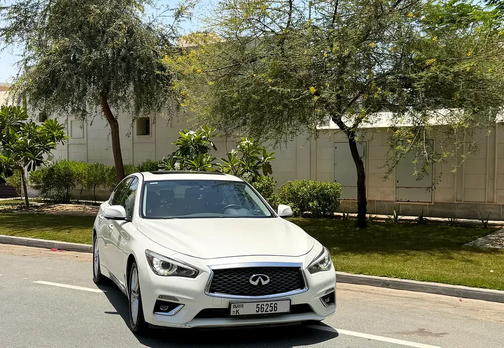 Infiniti Q50 Luxe 2021 | GCC Specs | Low Mileage | Agency Maintained - Image 9