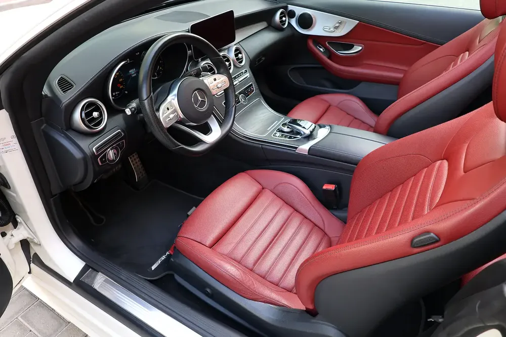 Mercedes-Benz C200 Coupe 2020, GCC Specs - Pristine Condition - Image 12