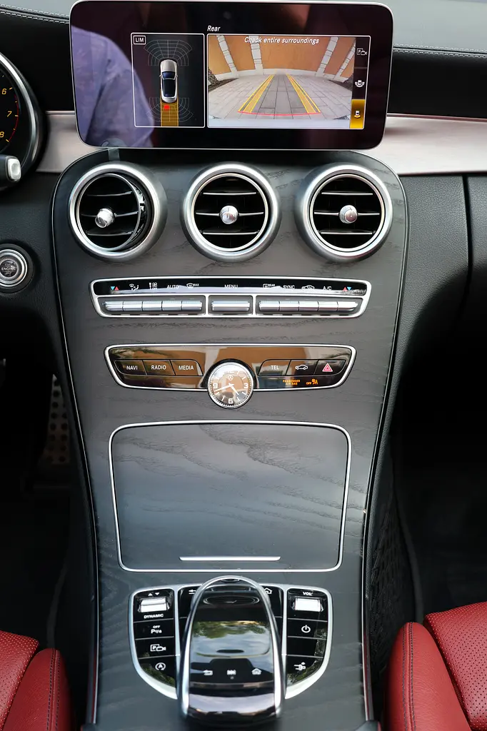 Mercedes-Benz C200 Coupe 2020, GCC Specs - Pristine Condition - Image 15