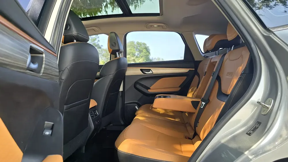 Amazing Top Haval Jolion High Deluxe Supreme Luxury Plus GCC Specs Al Naboodah Full Service History - Image 13