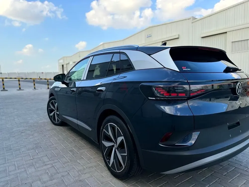 2022 Volkswagen ID.4 Pro - Electric SUV - Excellent Condition - Image 12