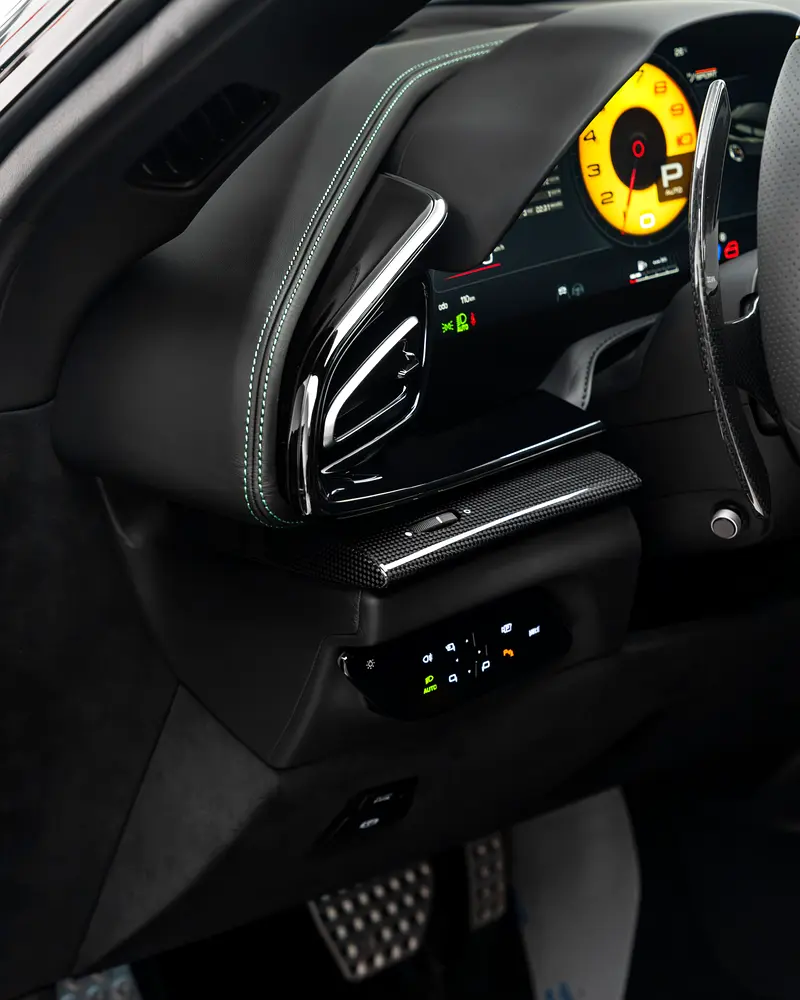 2024 Ferrari Purosangue - Image 15