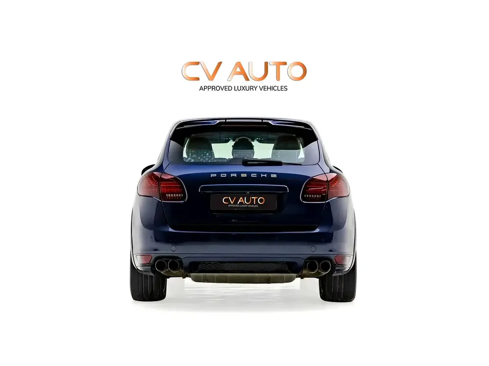 2013 | Porsche | Cayenne | GTS | GCC Spec - Image 5