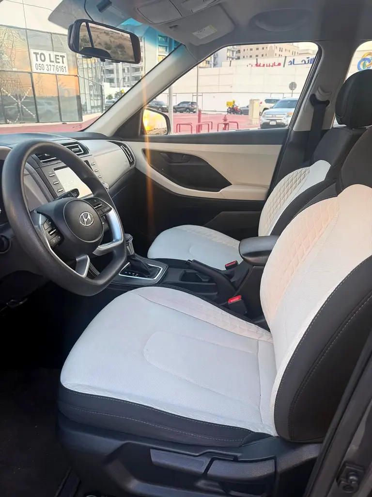 Hyundai crita 2022, 1.6 engine, GCC - Image 9