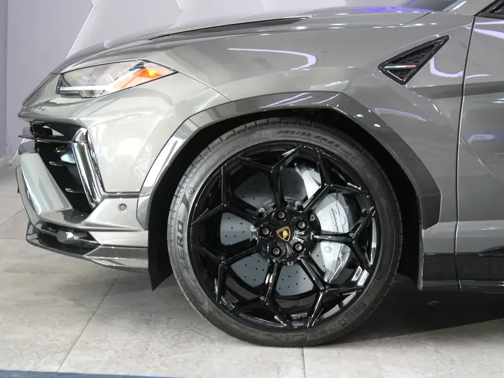 2024 - Lamborghini Urus Performante - Image 8