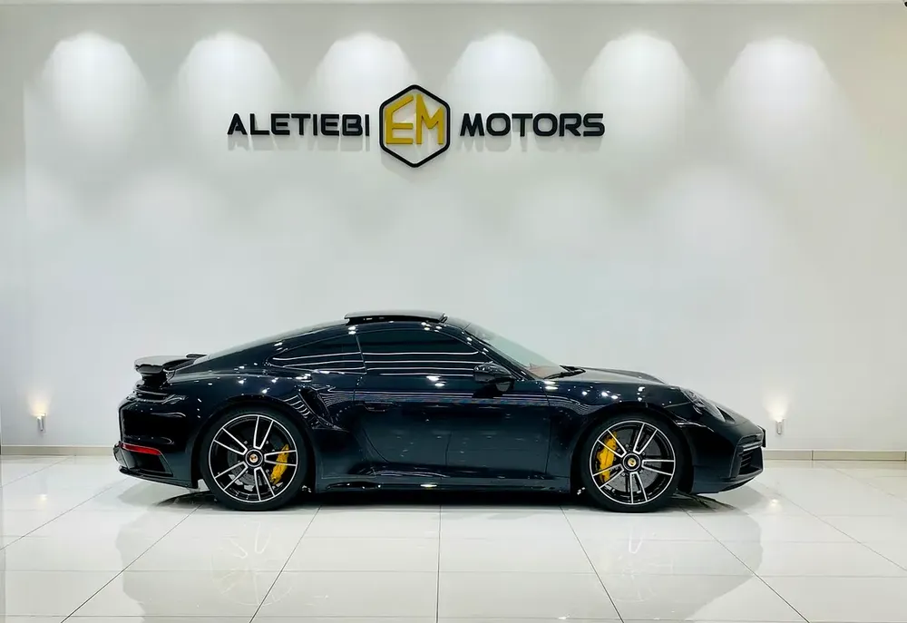 PORSCHE
911 TURBO S
MODEL : 2024
25000 K M
GCC SPECS - Image 8