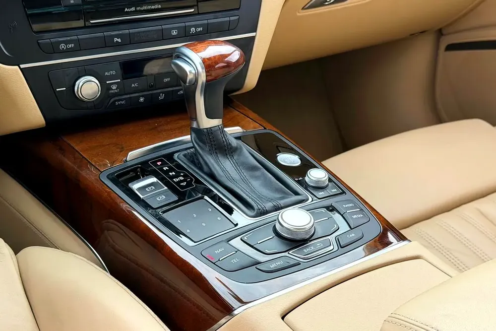 Full Audi Service History | Audi A6 50TSFI Quattro 2015 GCC Specifications - Image 14
