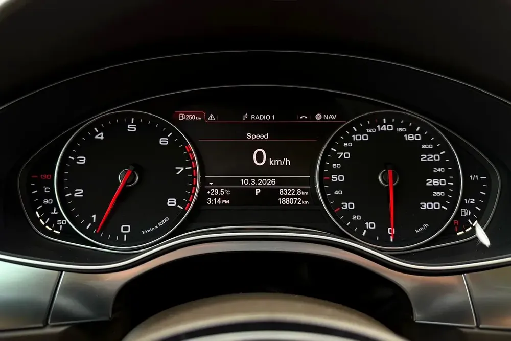 Full Audi Service History | Audi A6 50TSFI Quattro 2015 GCC Specifications - Image 18