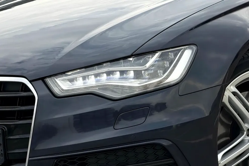 Full Audi Service History | Audi A6 50TSFI Quattro 2015 GCC Specifications - Image 5