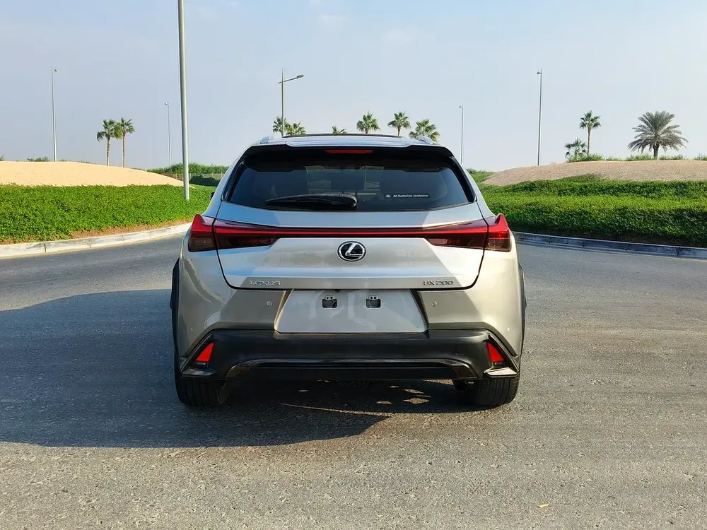 Lexus UX200 F- Sports Full Option 2019 Model. Gcc car, very good condition and clean car. - Image 4