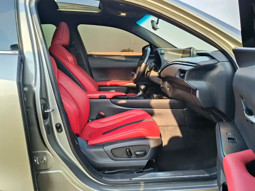 Lexus UX200 F- Sports Full Option 2019 Model. Gcc car, very good condition and clean car. - Image 7
