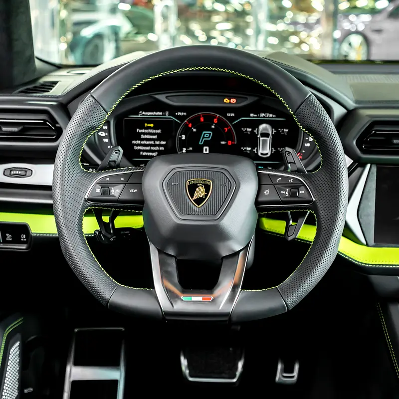 2025  LAMBORGHINI URUS SE  ( BRAND NEW ) - Image 12