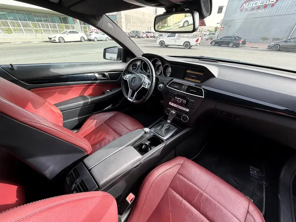 2012 Mercedes-Benz C-Class C250 Sport | GCC Specs | Excellent Condition - Image 6