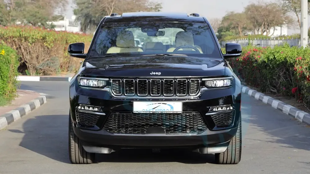 2025 JEEP GRAND CHEROKEE LIMITED PLUS GCC 0Km With 3 Yrs or 60K Km Warranty @Official Dealer - Image 4