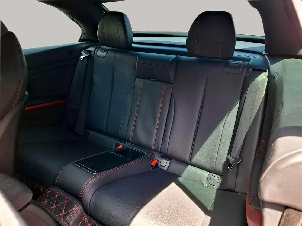 AED 3769/month | 2015 BMW 4-Series 420i Convertible | GCC Specs | Ref#464985 - Image 18