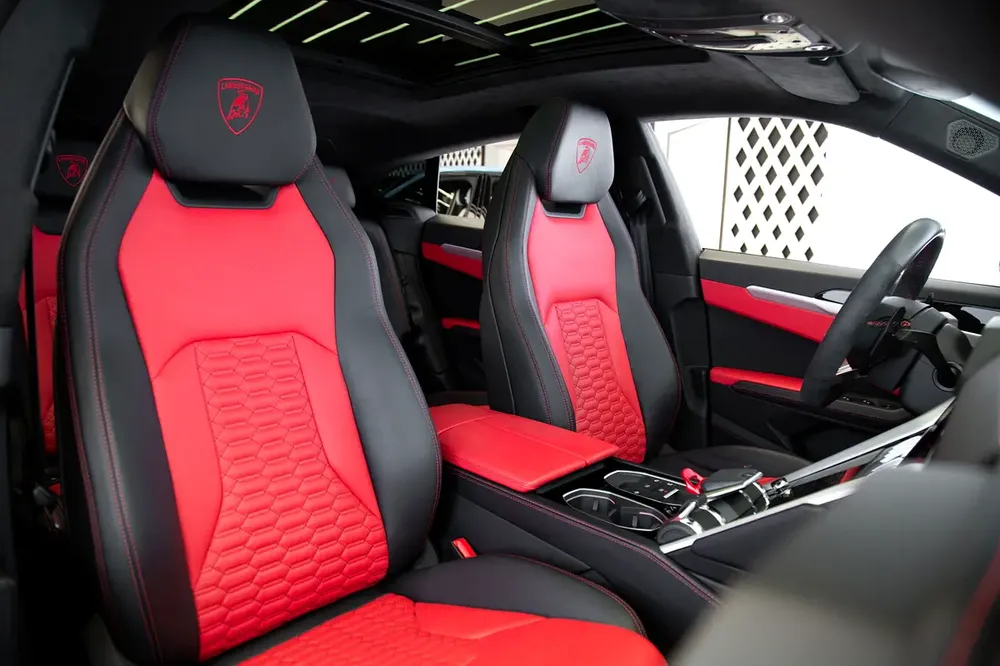 MATT BLACK | BANG & OLUFSEN | MASSAGE + VENTILATION SEATS | WARRANTY AVAILABLE - Image 13