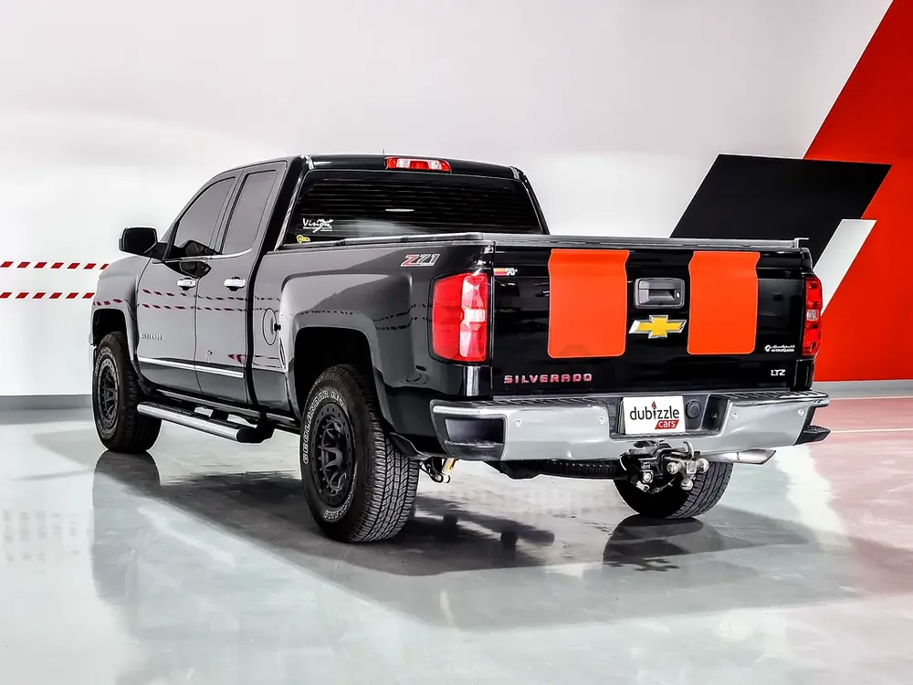 AED 3769/month | 2015 Chevrolet Silverado  | GCC Specs | Ref#473576 - Image 8