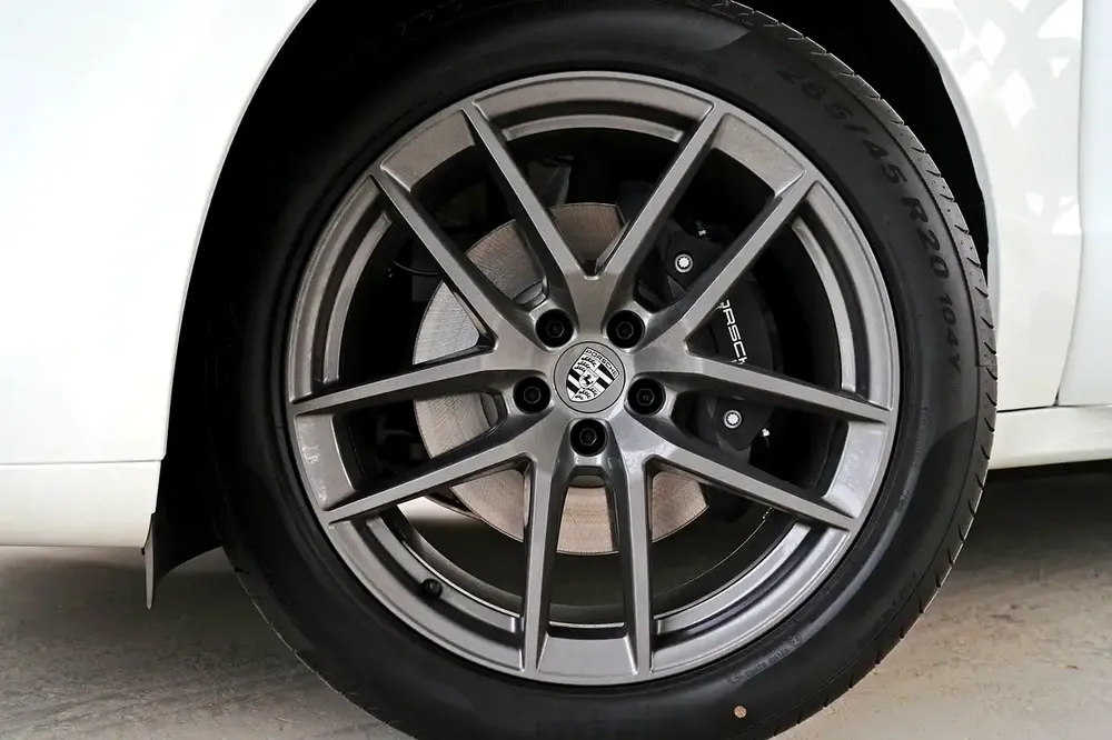 PORSCHE MACAN T 2025 - Image 13