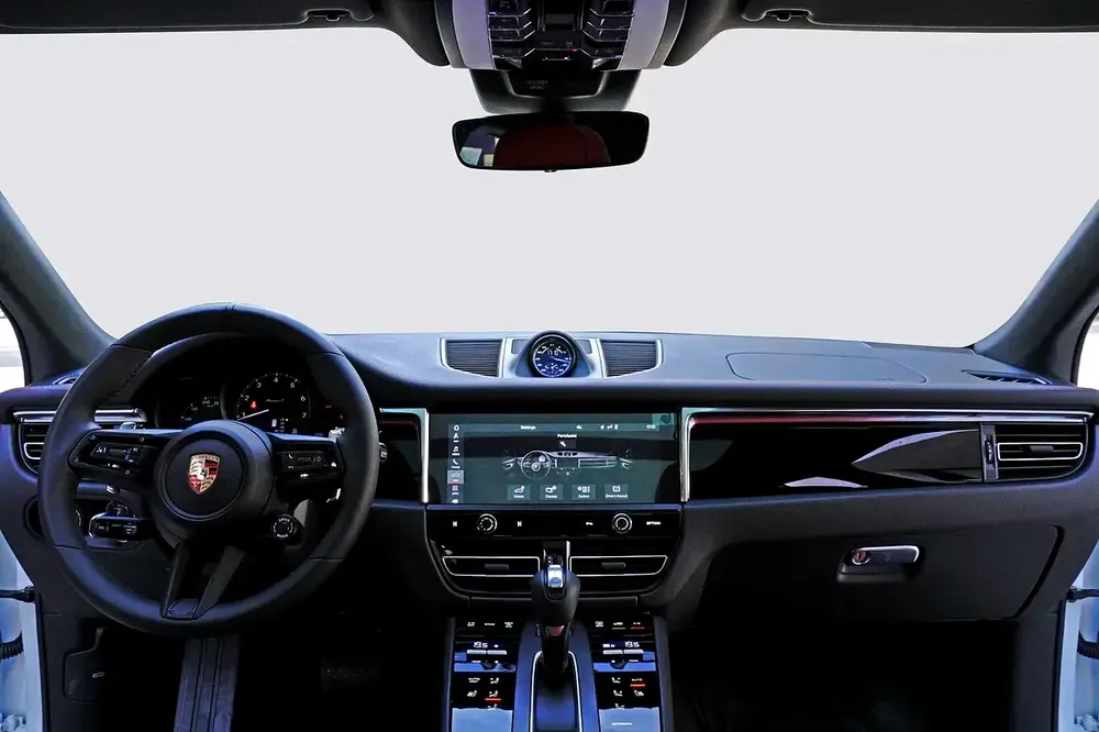 PORSCHE MACAN T 2025 - Image 5
