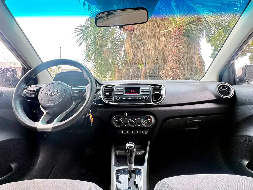Kia Pegas EX 2020 - GCC Specs - Excellent Condition - Image 6