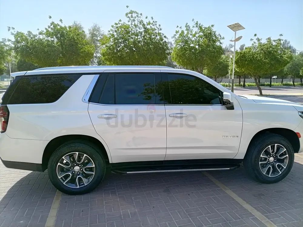 2023 Chevrolet Tahoe LT | GCC Specs | Low Mileage | Warranty - Image 5
