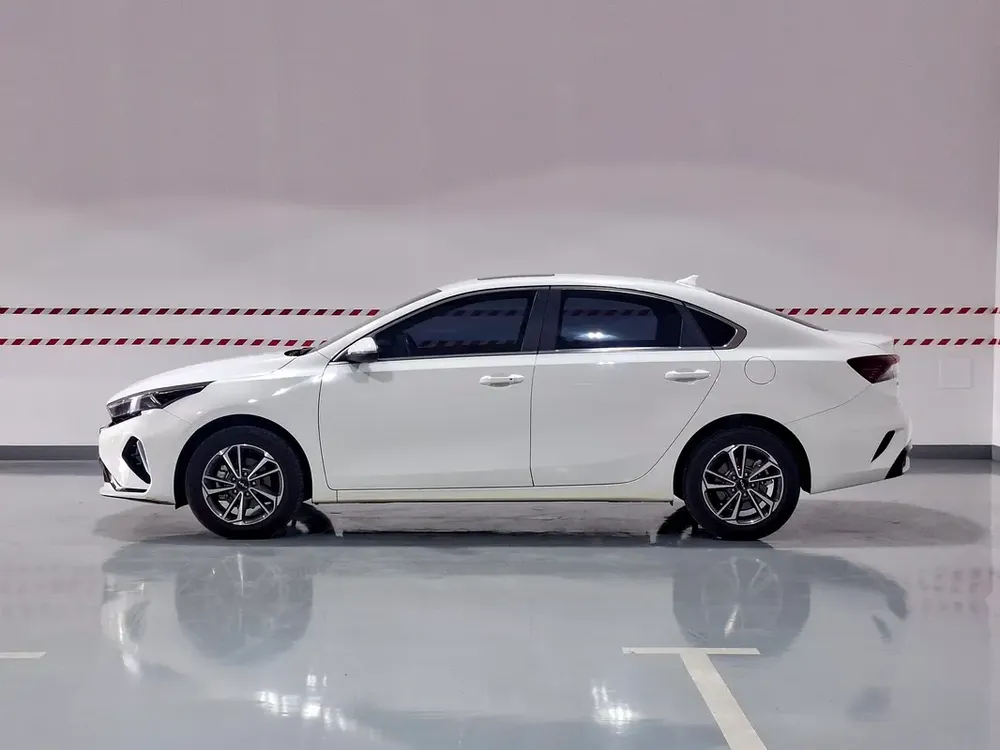 AED 730/month | 2024 Kia K3  | Chinese Specs | Ref#462552 - Image 5