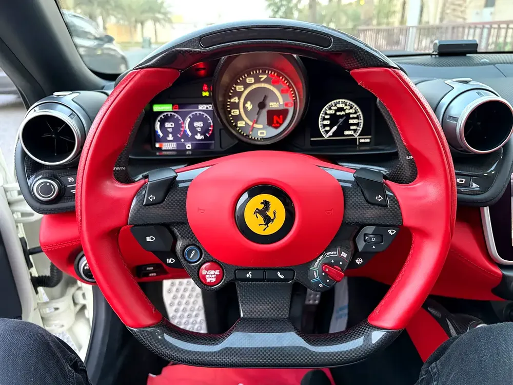Ferrari Gtc 4 Lusso T 36,000kms full service history - Image 13