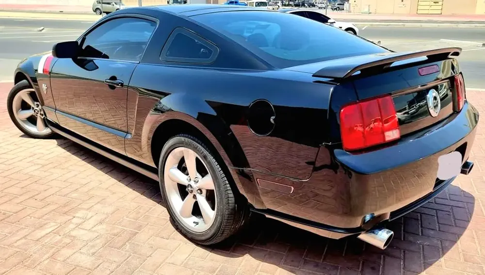Ford Mustang GT 2009 American Specs - Performance V8 - Image 4