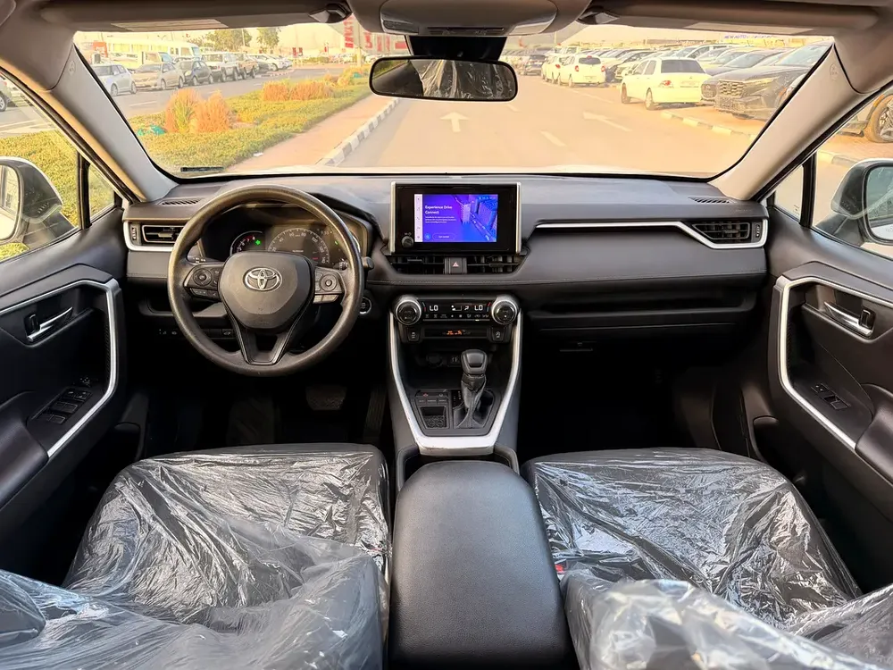 Toyota Rav 4 XLE Premium 2023,  -  UAE PASS - Well Maintained- - Image 4