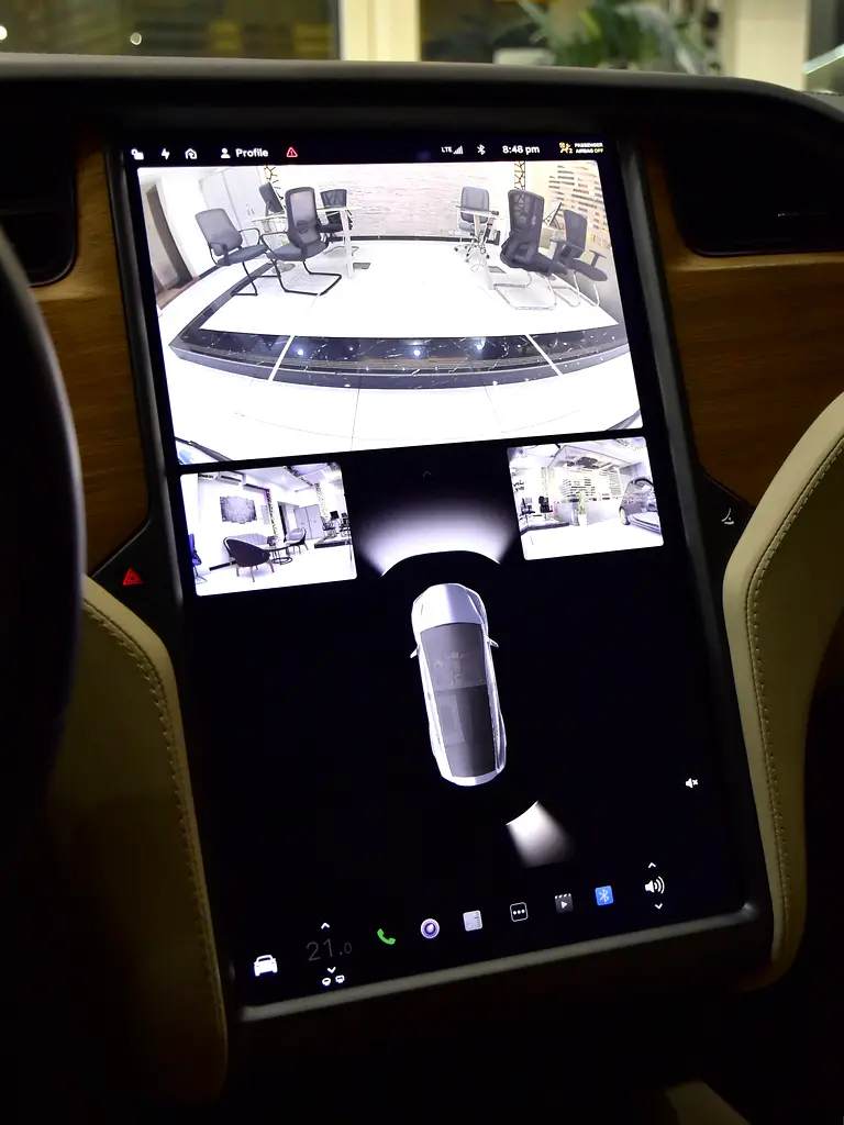 AED 2,360 EMi at 0% DP | Tesla Model X 100D - Long Range ( 2019 Model ) in Grey Color GCC Specs - Image 15