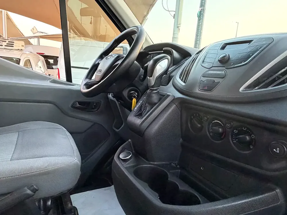 Ford Transit 2017  Van 250XL GCC Specs - Image 11