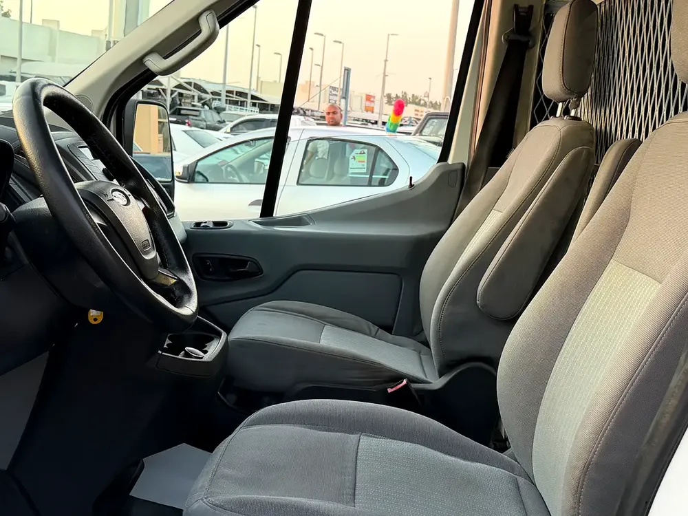 Ford Transit 2017  Van 250XL GCC Specs - Image 15