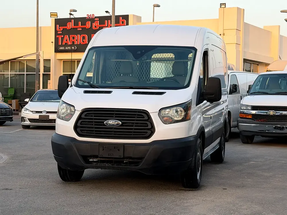 Ford Transit 2017  Van 250XL GCC Specs - Image 5