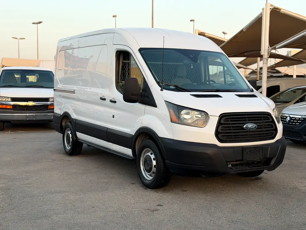 Ford Transit 2017  Van 250XL GCC Specs - Image 6