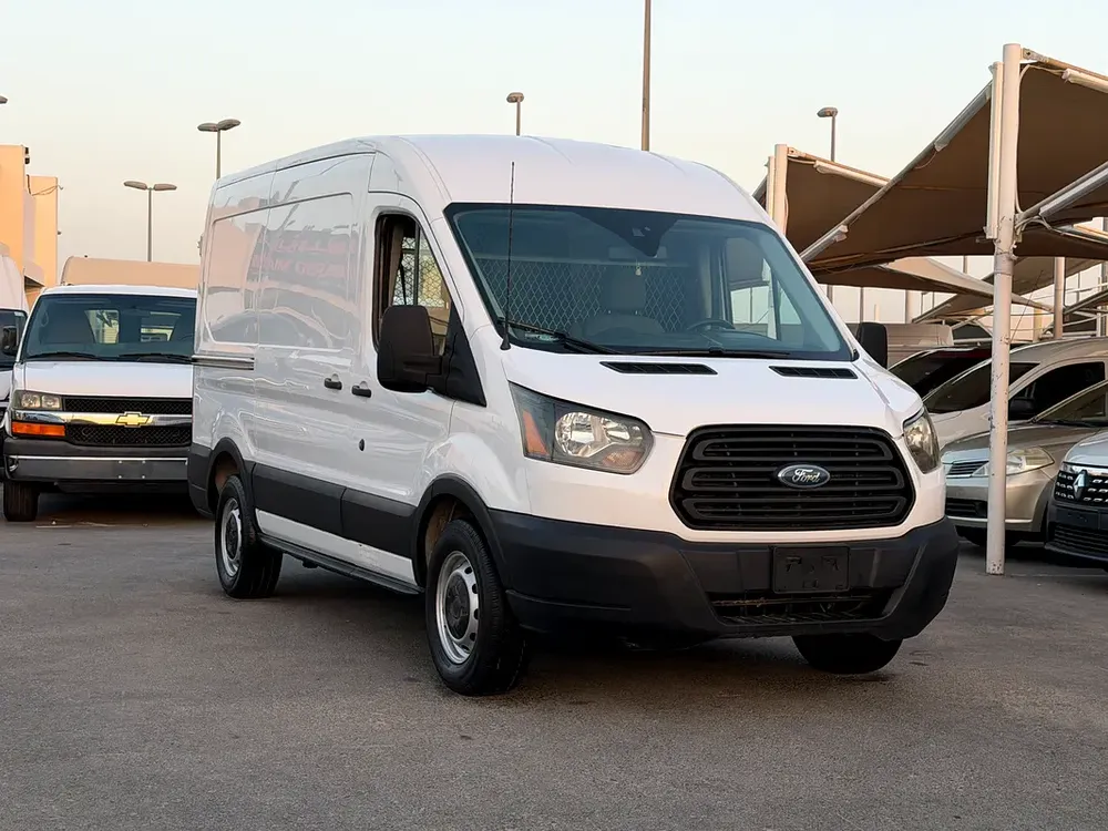 Ford Transit 2017  Van 250XL GCC Specs - Image 7