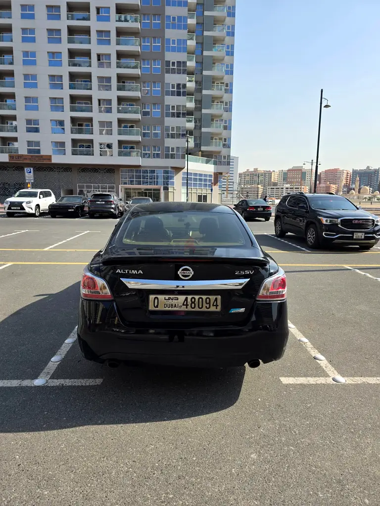 Nissan Altima SV 2015 GCC Specs - Well Maintained - Image 5