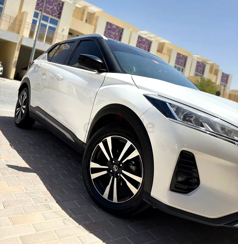 2022 Nissan Kicks SR | GCC Specs | Low Mileage | Top Trim - Image 5